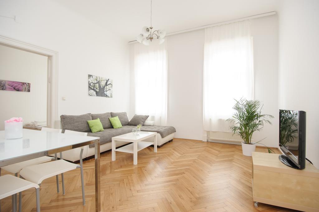 Vienna-Apartment-One Liechtensteinstrasse Luaran gambar